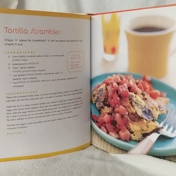 Rachael Ray Family Cookbook - Picture 4 of 4